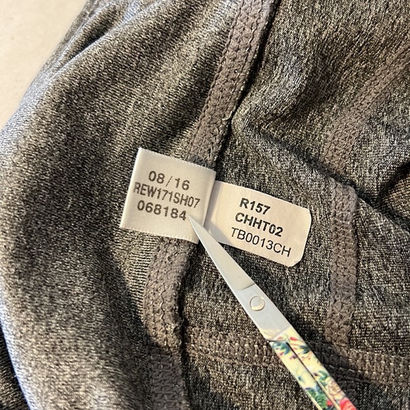 Reebok Bermuda Color Block Biker Short - Picture 6 of 9